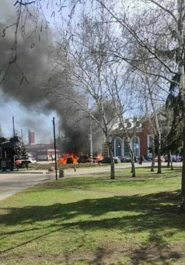Краматорск вокзал. Краматорск вокзал точка у. краматорск ракетный удар вокзал. краматорск жд вокзал точка у. краматорск жд вокзал взрыв.