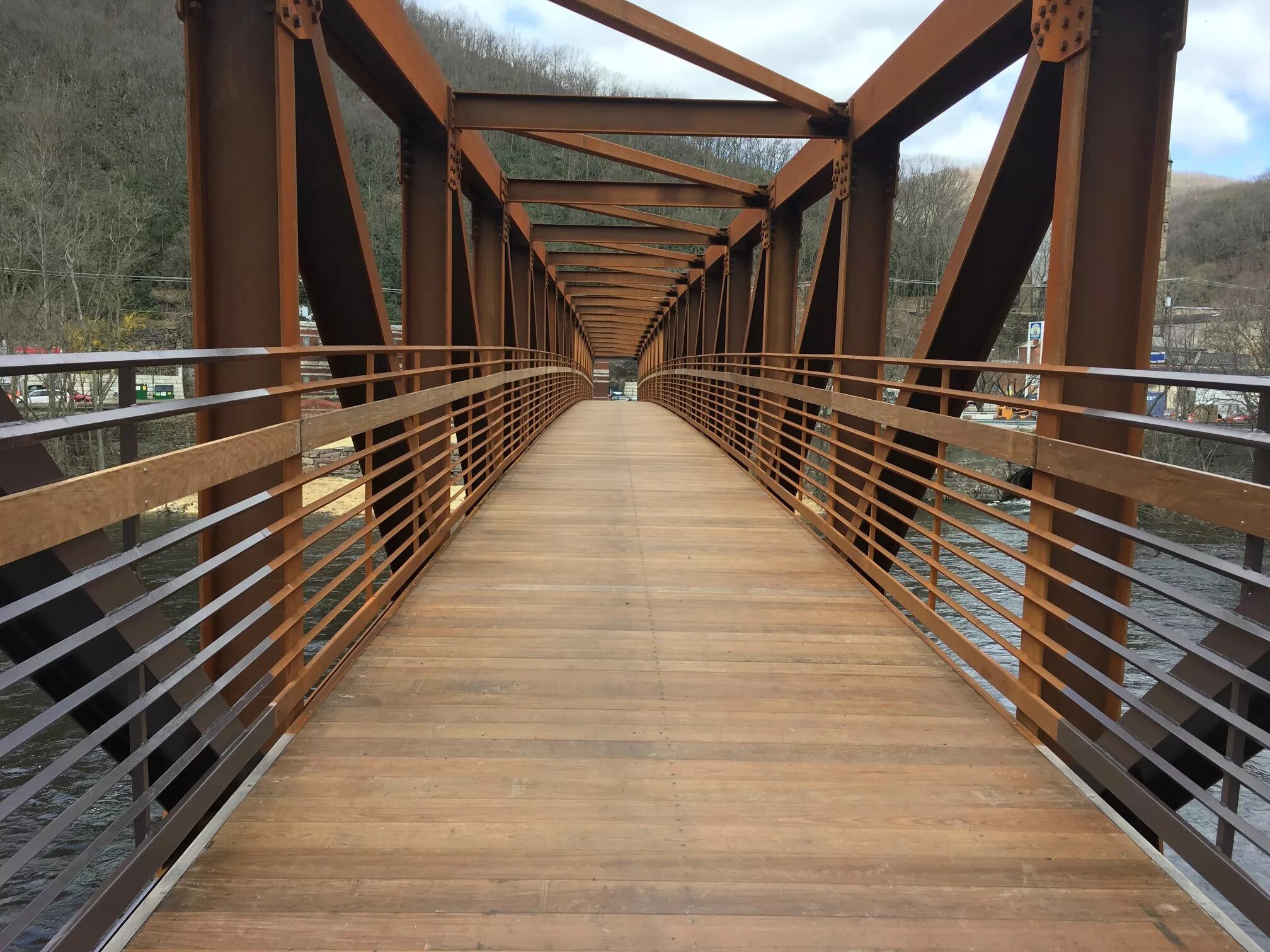 The are building a new bridge