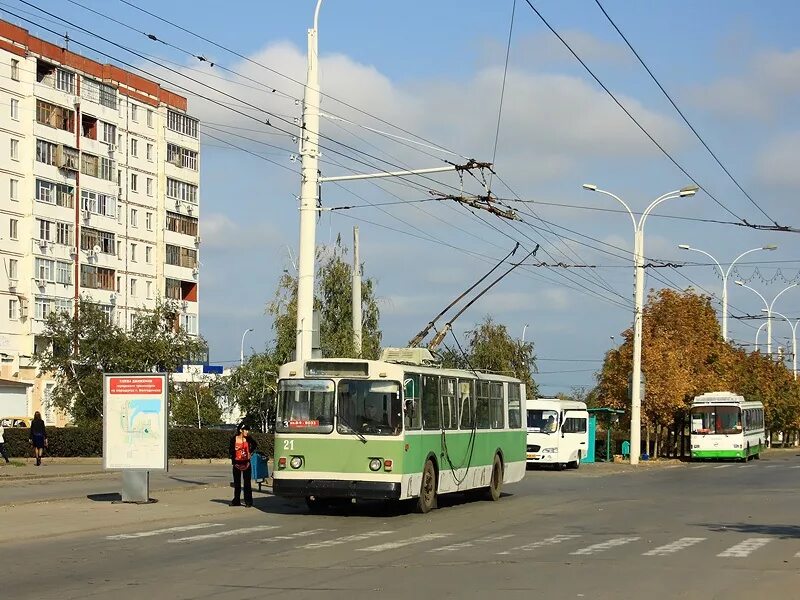 Троллейбус волгодонск. 1 троллейбус волгодонск. Троллейбус зиу волгодонска. Лиаз-5280 троллейбус. Янтарь 1 ростов-на-дону.