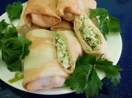 Блины с яйцом и луком