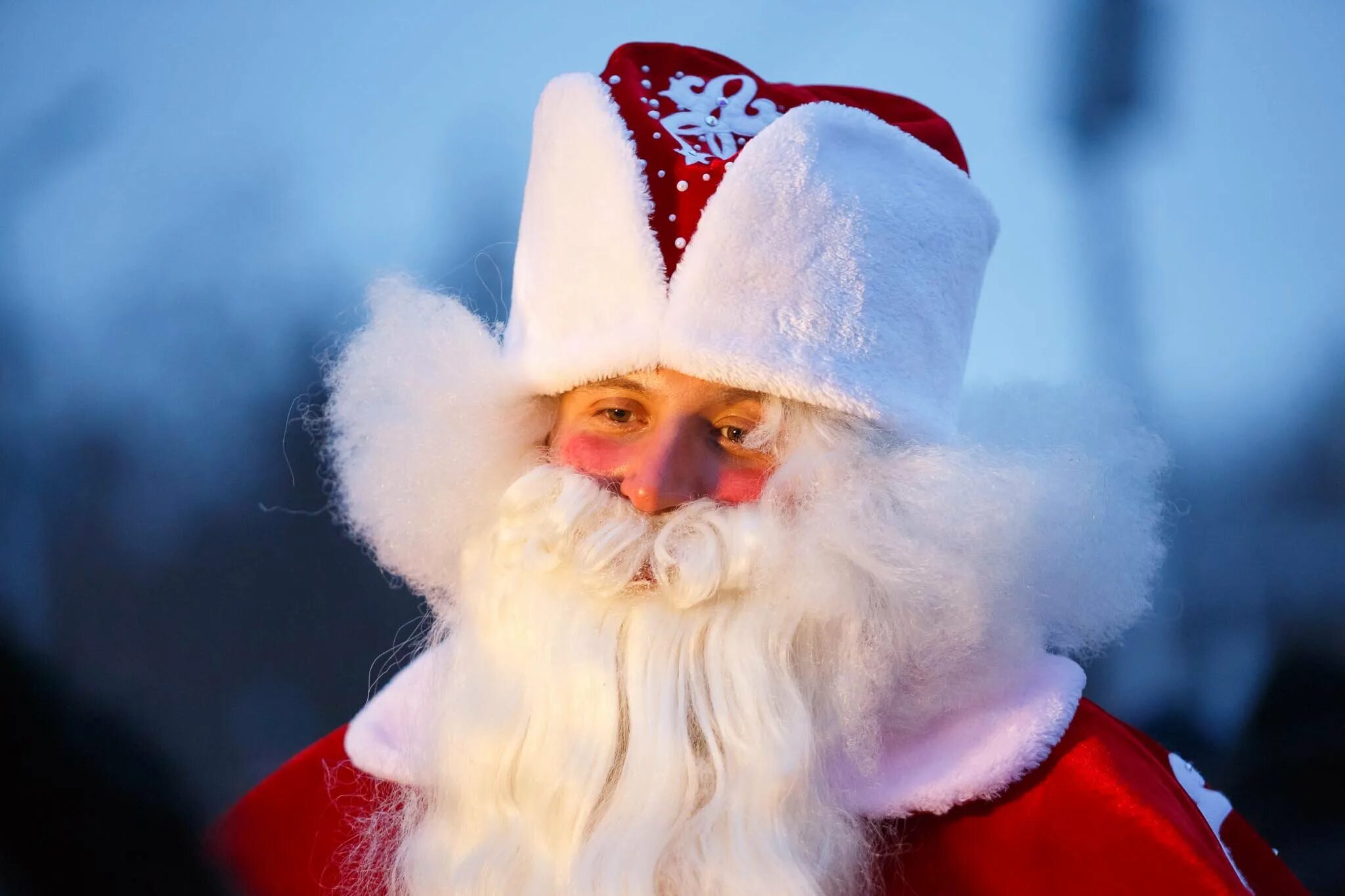 Дед мороз картинки. Дед Мороз. Дед Мороз фотопортрет. Маска дед Мороз. Дед Мороз с телефоном.