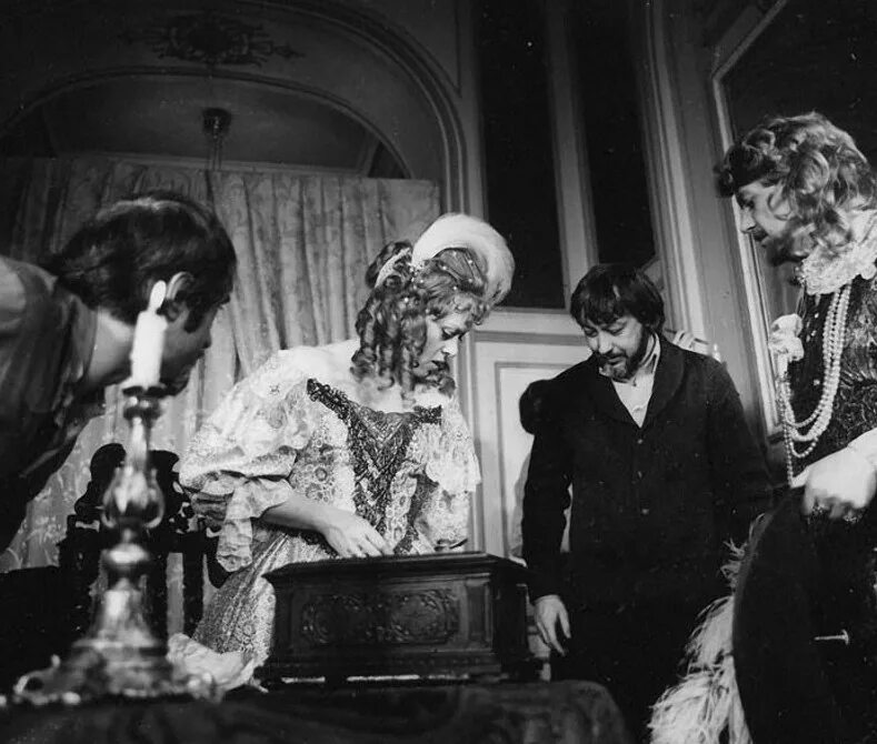Съемки д артаньян и три мушкетера. Д&#039;артаньян и три мушкетера 1979 алиса фрейндлих. юнгвальд хилькевич три мушкетера. алиса фрейндлих д артаньян и три мушкетёра. съемки три мушкетера 1979.