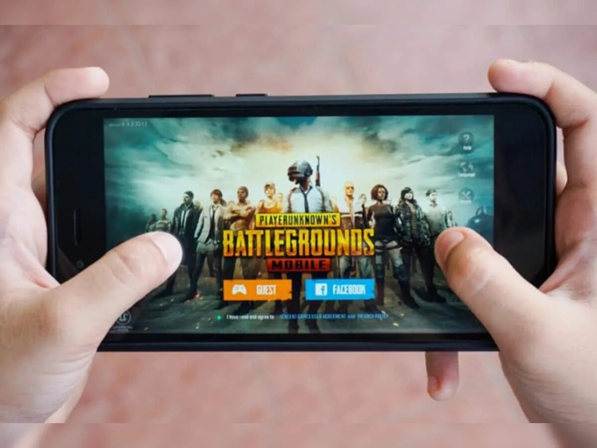 Джойстик для телефона l1r1 w6. Смартфоны поддерживающие пабг. Игра pubg mobile. Фортнайт эппл. Какие крутые игры на поко x4 pro.