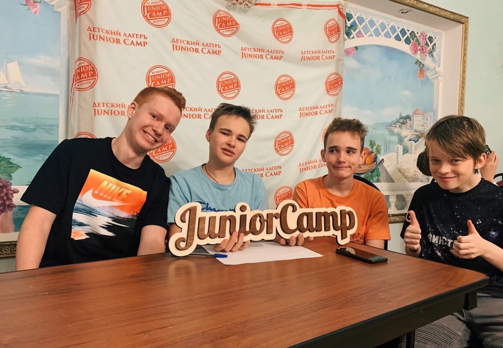 Лагерь junior camp. Лагерь детский Джуниор Камп. Junior Camp лагерь Сочи. Джуниор Кэмп лагерь ЛЕНОБЛАСТЬ. Лагерь в Подмосковье Джуниор Камп.