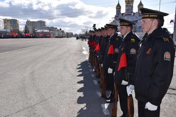 Парад в великом новгороде 20 января 2025. Фото парада великий новгород. проход серпухов петра великого на параде.