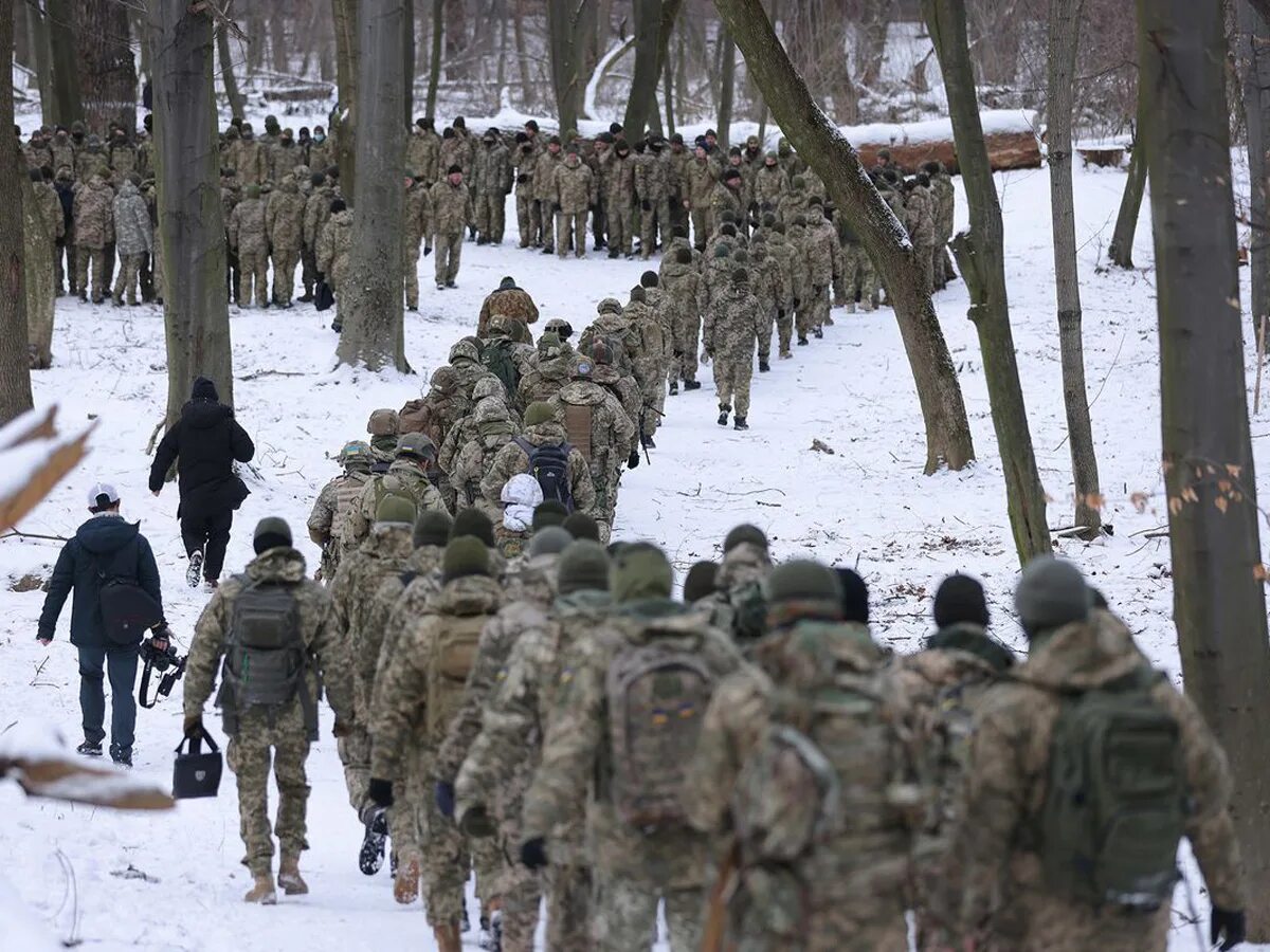 Нападение на границу россии. Войска на границе. Солдаты зимой на Украине.