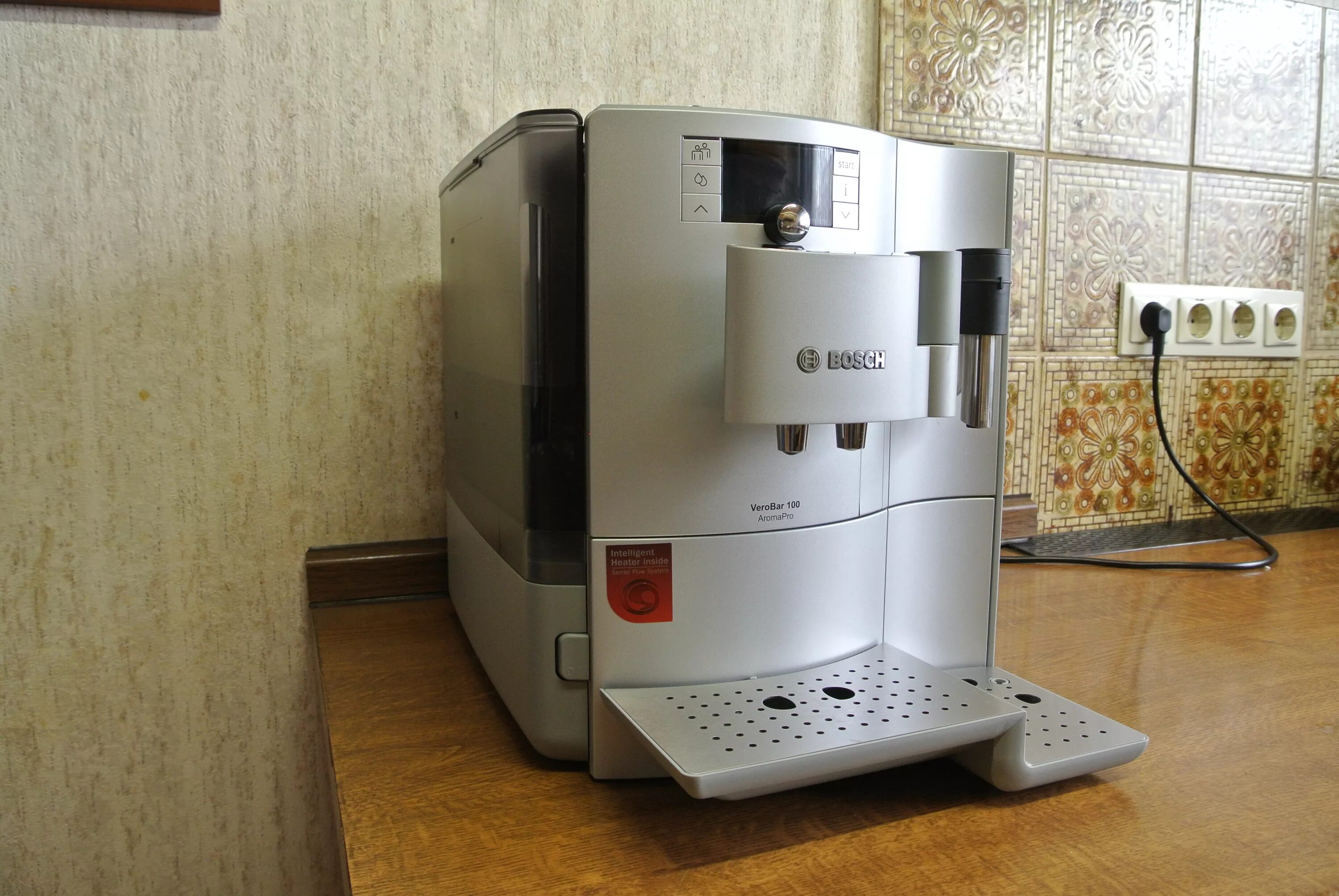 Кофемашина бош verobar aromapro. Bosch verocup 100 tis 30129. Кофемашина автоматическая bosch verocup 100 tis30129rw. Кофемашина bosch tis30321rw verocup 300. Веро кап.