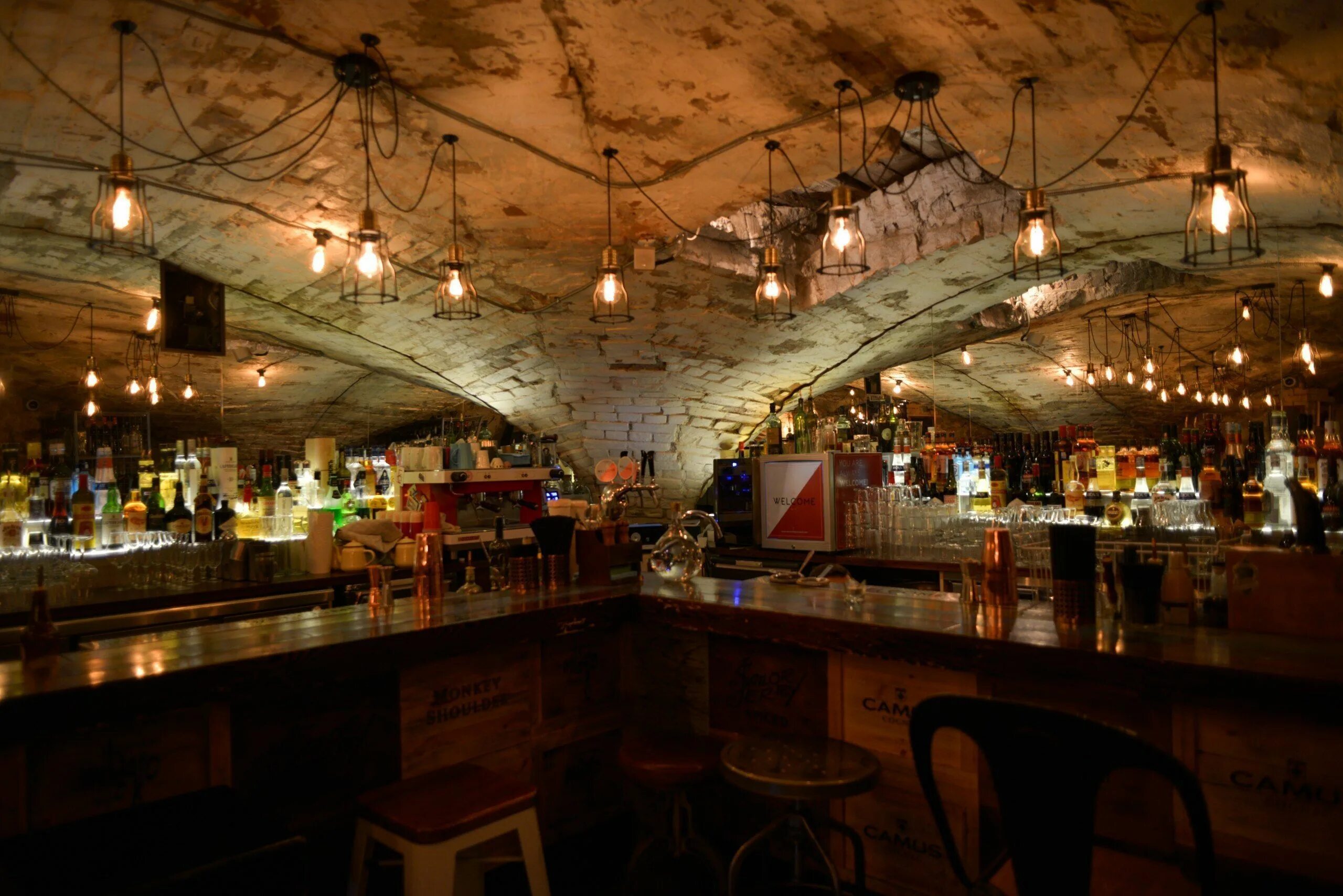 Welcome bar. Мира 78 красноярск велком бар. welcome бар красноярск. велком бар красноярск меню. кафе велком красноярск.