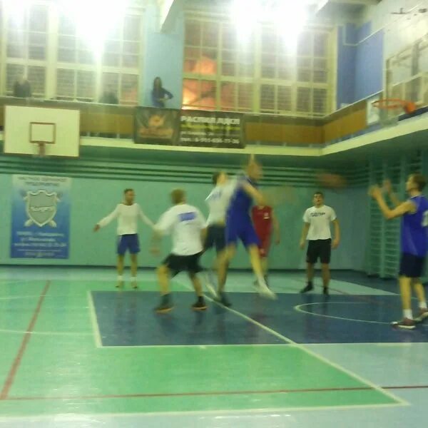 Спортзал дружба энгельс. Спортзал дружба. Дружба качалка жуковский. Тренажерный зал дружба нижнекамск. Бассейн дружба котельники.