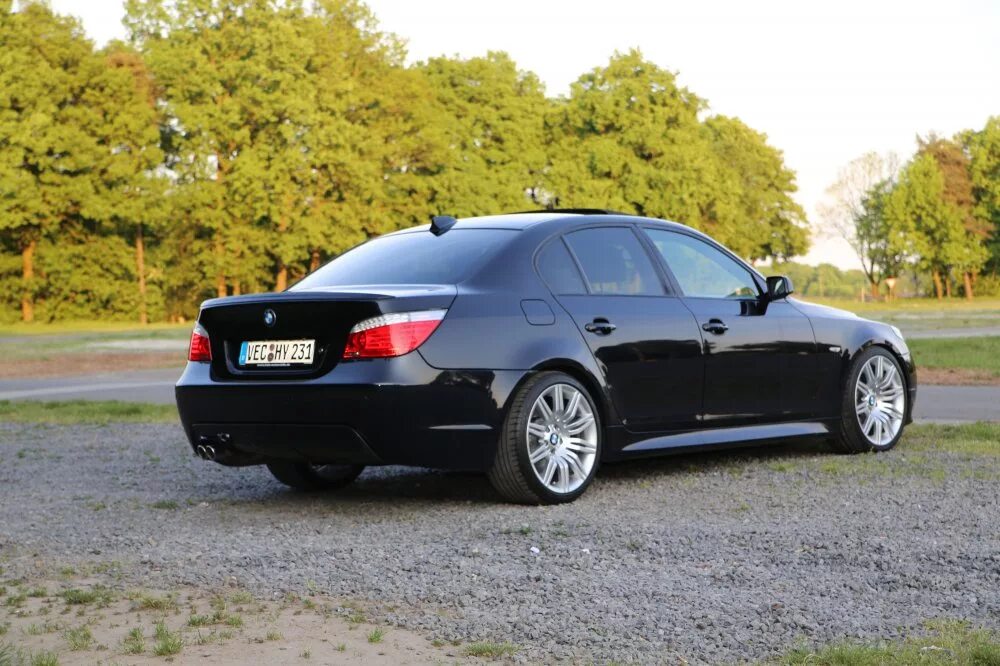 Бмв е60 3.0 дизель. BMW 535 e60. BMW 535i e60. BMW 5 e60 535d. BMW e60 LCI.