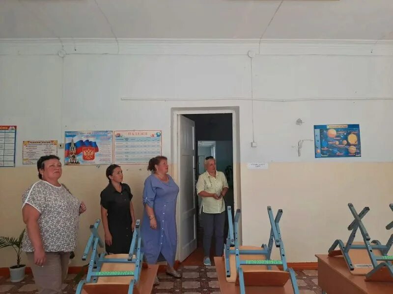 Эмблема спортивной школы животное. Мку до сш. Мку до сш. Богучар улица дзержинского 198. Ферзиково футбол.