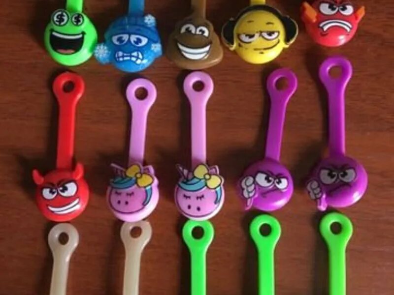 набор конфет скрепыши стикерсы с подарком внутри