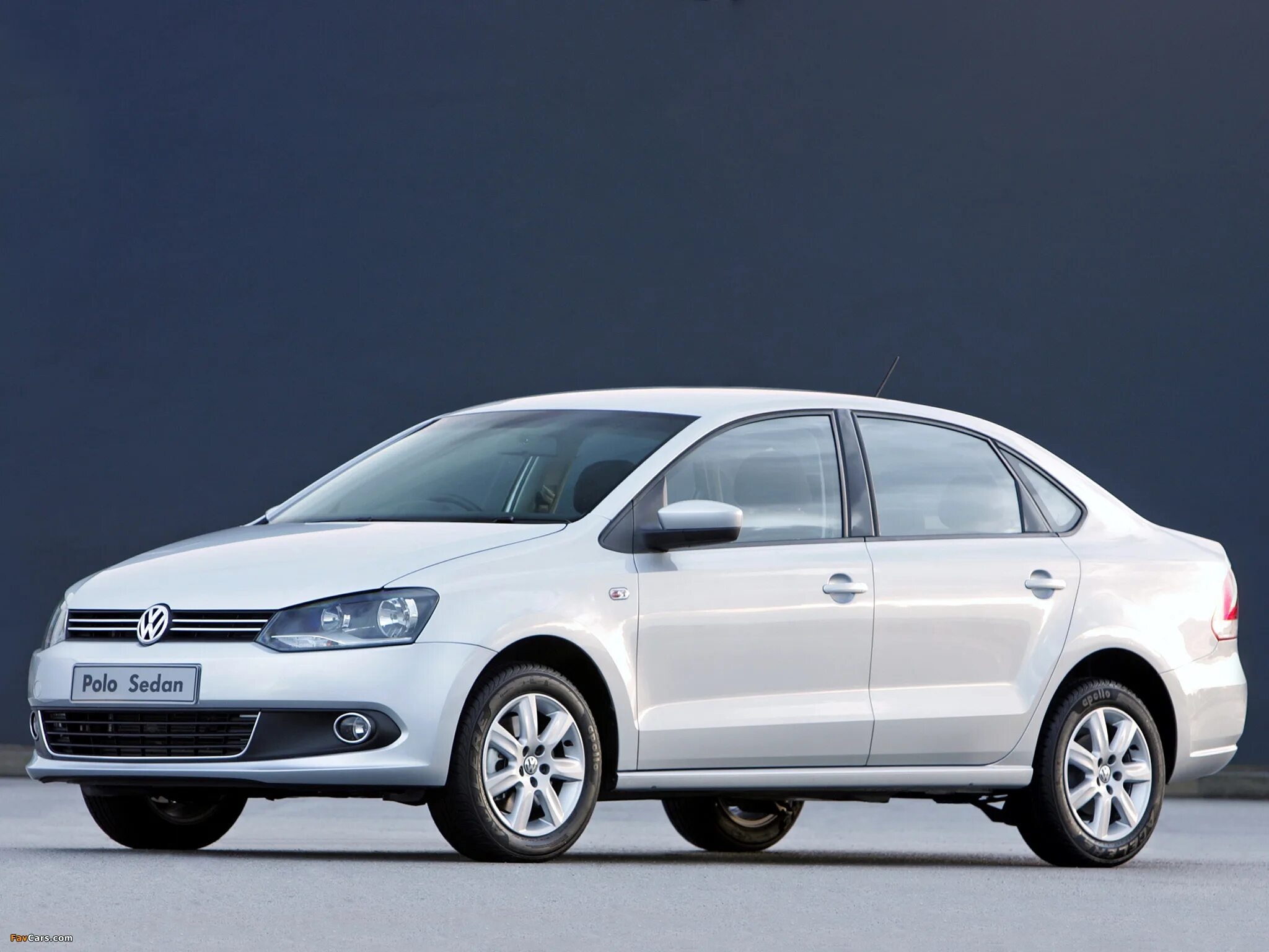 Polo v sedan. Volkswagen Polo sedan. Volkswagen Polo sedan (2010). Volkswagen Polo 2010 седан. Фольксваген поло седан 2010.