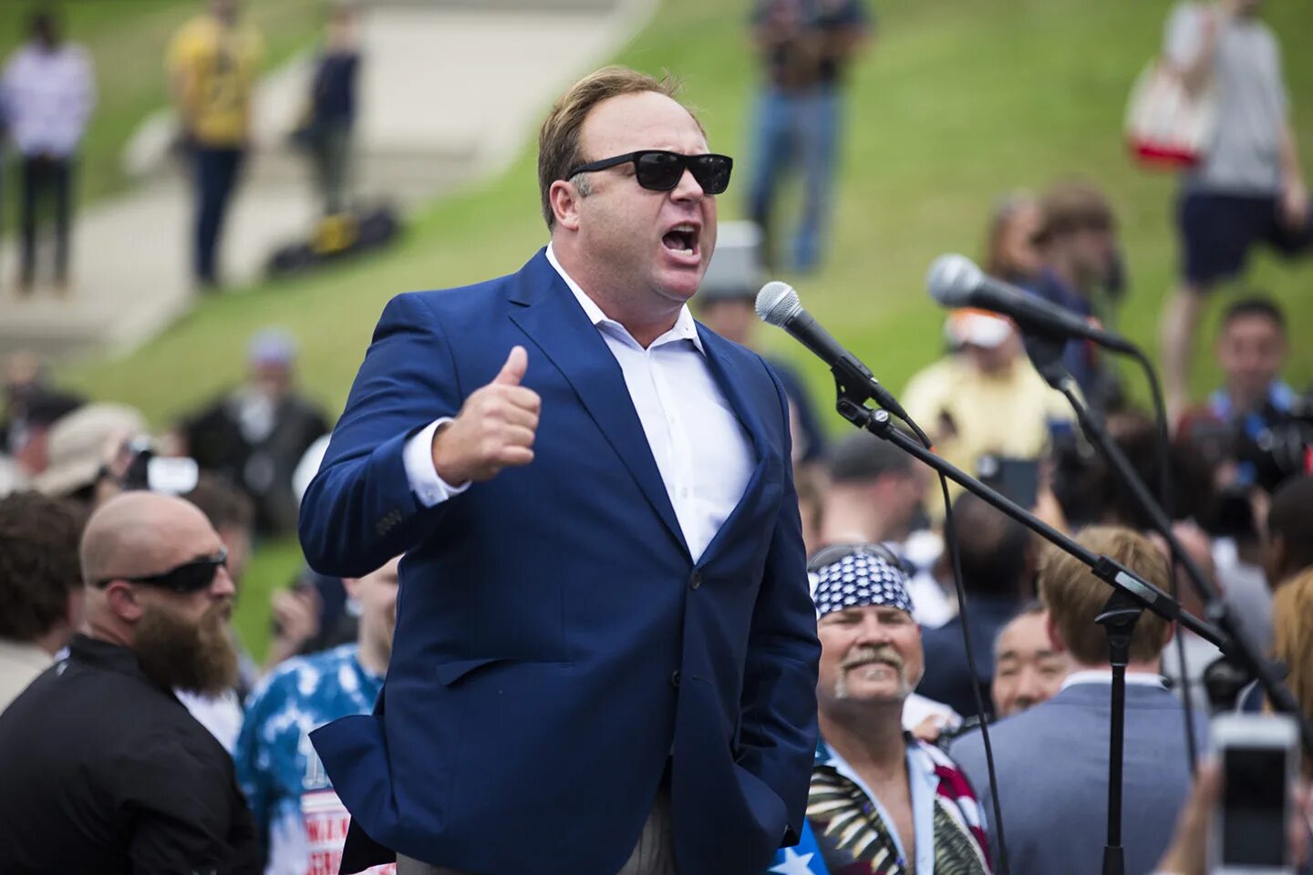 Alex jones. Alex jones