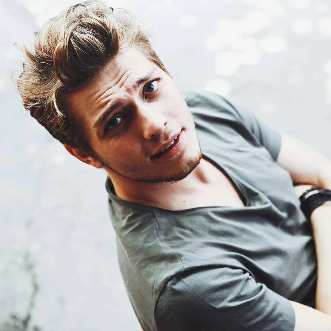 бурак тозкопаран фото. бурак тозкопаран. бурак тозкопаран 2021. бурак тозкопаран. бурак тозкопаран биография.