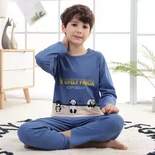Мальчик в пижаме