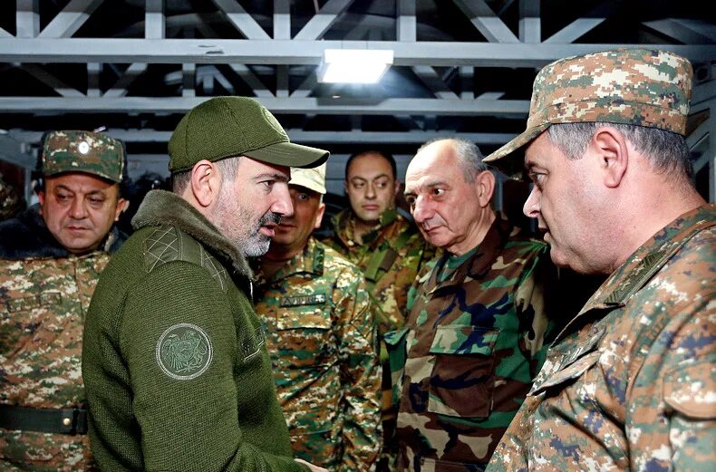 Hc armenian program. Ministry of foreign affairs of armenia. Лаваш армянский тандырный. Alexander adamyan senior vice president at the government of the republic of armenia. Карен карапетян серж саргсян.