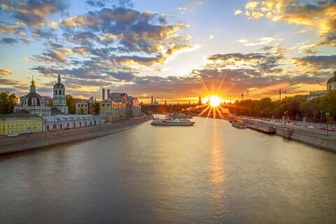 Красивая москва утро