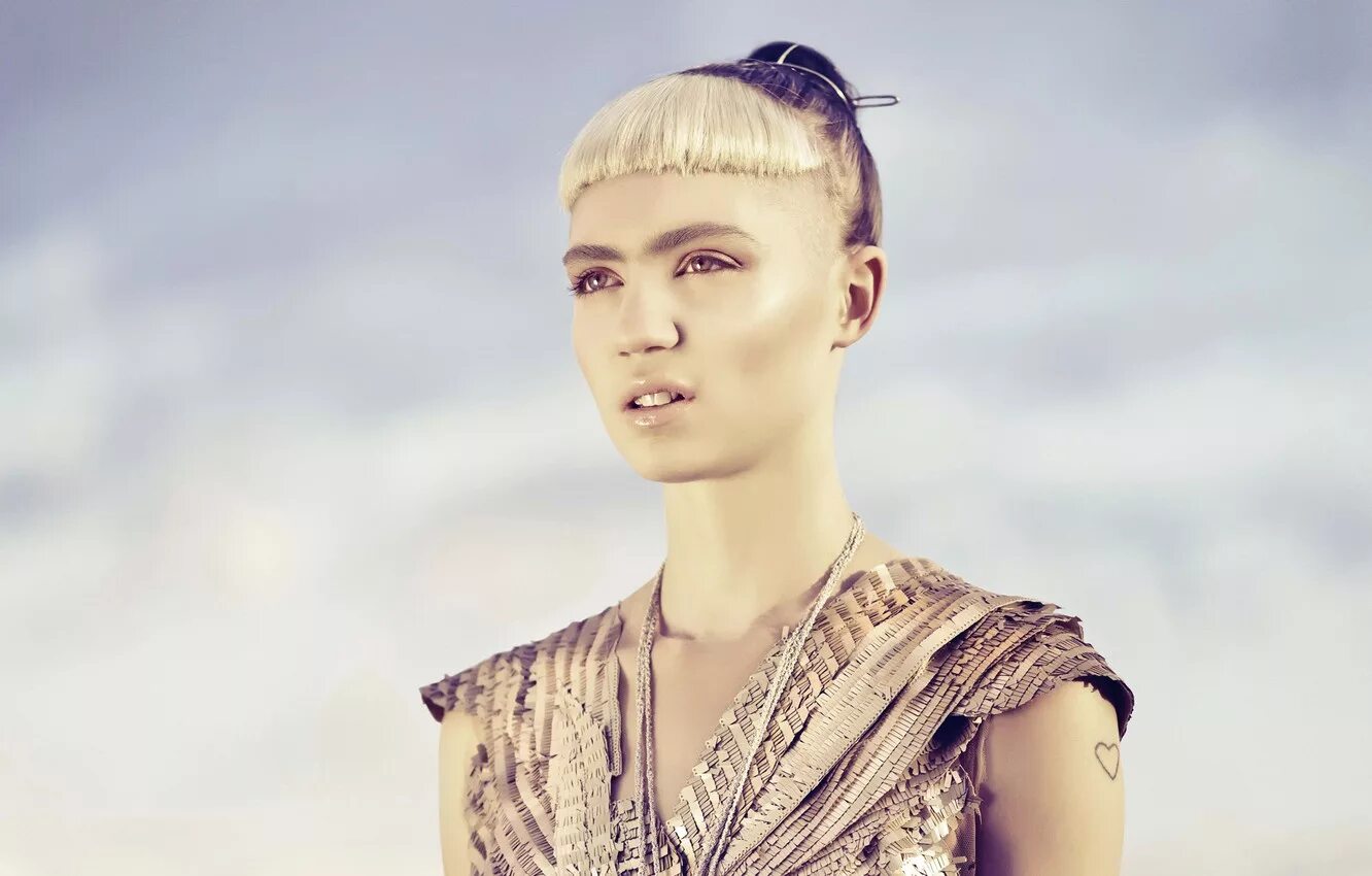 Клэр граймс. Граймс. grimes певица. клэр буше. си буше певица.