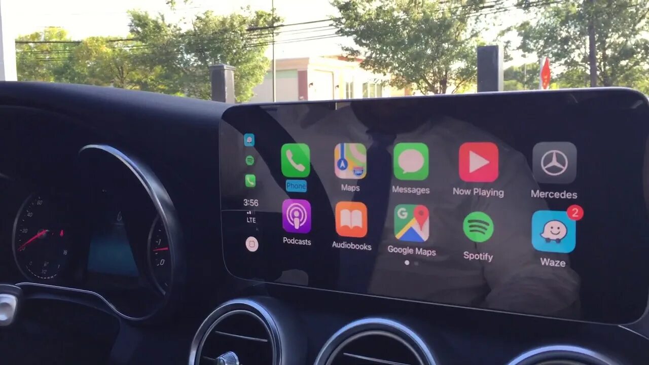 Почему не подключается carplay. Carplay mercedes w204. apple carplay мерседес w140. мерседес mbux carplay. amg apple carplay.