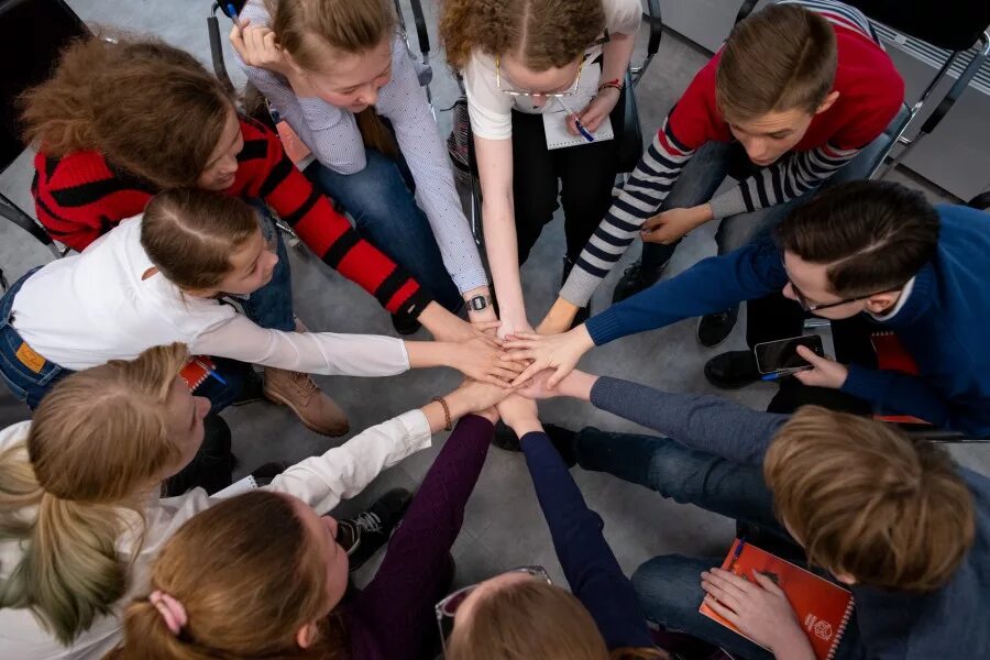 развитие школьных команд. развитие школьных команд. физкультура в детском саду. портфолио педагога доп. порядок формирования школьных команд в большой олимпиаде арт успех.