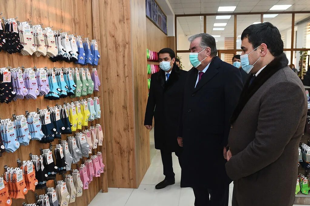 Таджикистан центр душанбе. Душанбе 61 микрорайон улица фирдавси. Дворец нации (душанбе). Обсе в таджикистане. Дистрибьюторскую компанию в таджикистане.