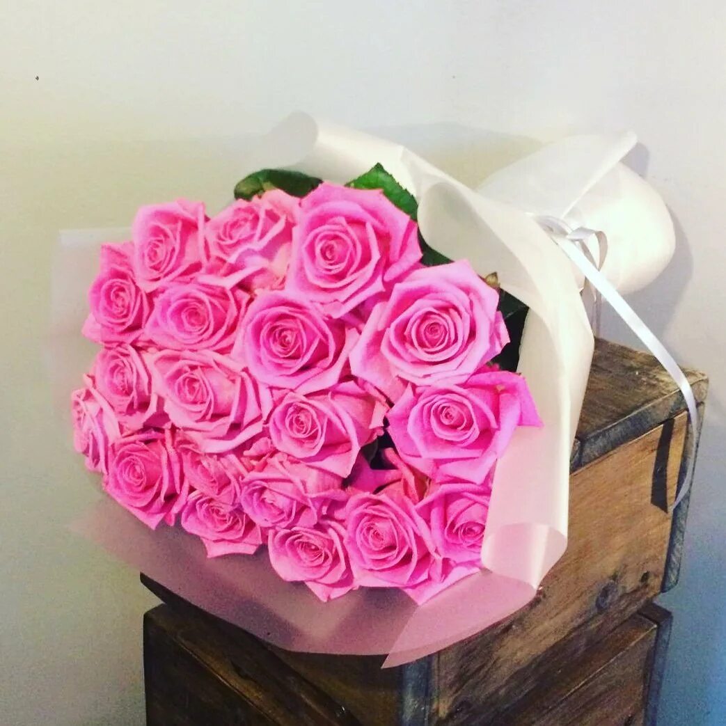 Букет роз. 11 роз для учителя. Букет роз. 11 роз для учителя. Букет учителю на выпускной.