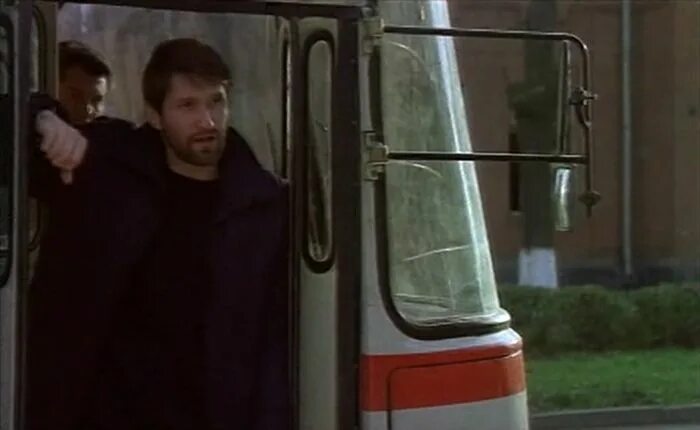 1 декабря 1988 захват автобуса с детьми в орджоникидзе. Автобус лаз 695н. Захват автобуса в орджоникидзе 1988. Захват автобуса с детьми в орджоникидзе 1988. Северная осетия 1988 захват автобуса.