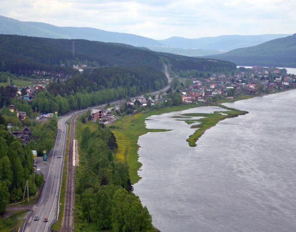 Дивногорск красноярский край. Енисей город дивногорск. Летняя дача в красноярске. Дивногорск красноярский край горы. Дивногорск дома.