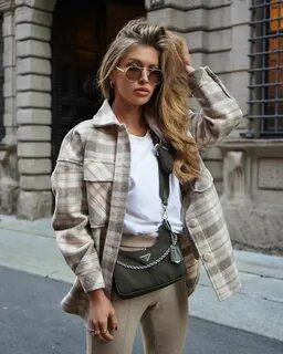 Maja Malnar on Instagram: "Cosy Sunday’s ? . #neutrals #fallfeels" Moda de ropa,