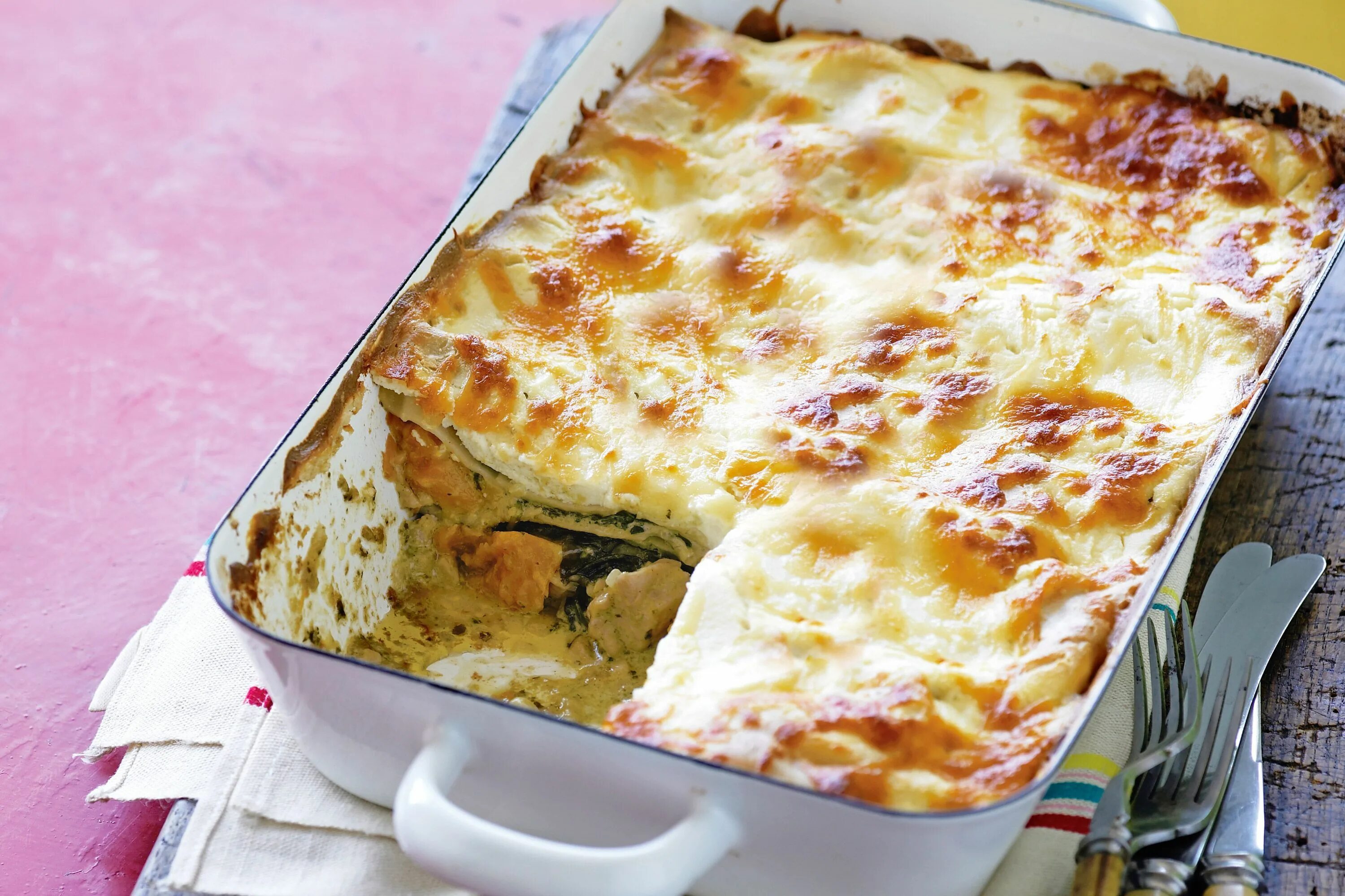 Лазанья в микроволновке рецепт. Лазанья лазерсон. Лазанья в контейнере. Лазанья в микроволновке. Swedish lasagna.