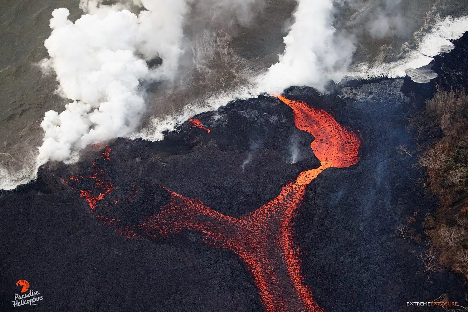 Извержение вулкана Санторини. Гавайи вулканы. Вулкан Килауэа 2023. Стихийные бедствия извержение вулкана. Какие опасные природные явления связаны с литосферой