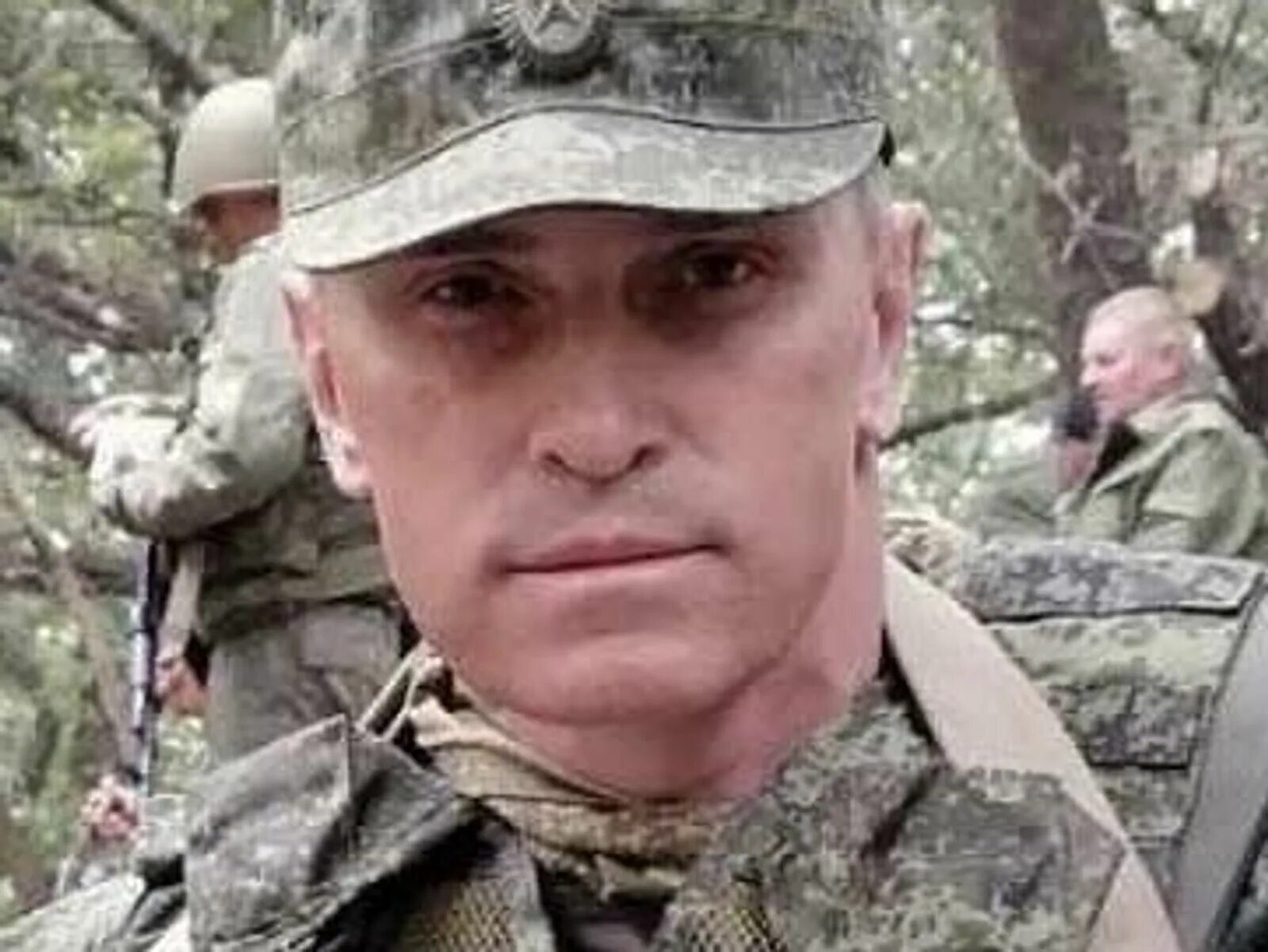 Раненый солдат вермахта. Танкист. Раненый солдат вермахта. Контуженный русский. Контуженный русский.