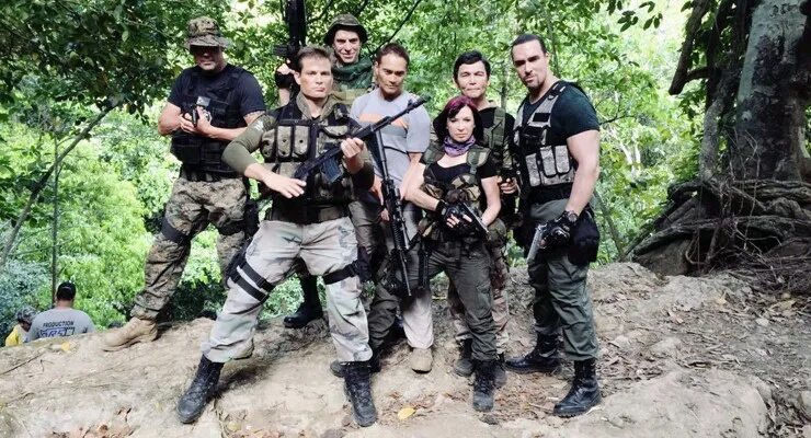Разборки 2016 год. Разборки 2016 год. Разборки 2016 год. Мститель (2018) (vengeance) гэри дэниелс. Эдди дэниелс.