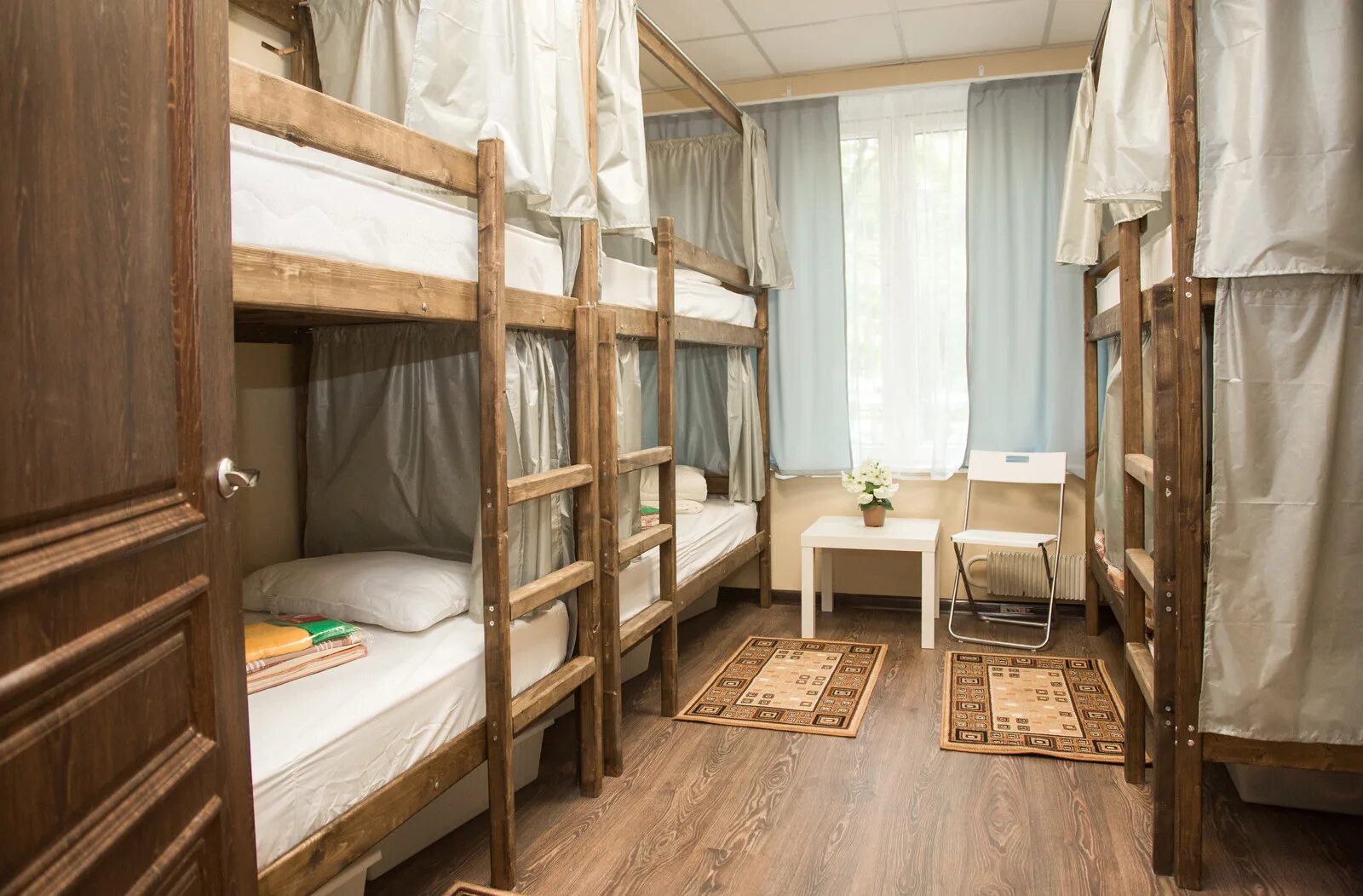 Либерти хостел москва сайт. Хостел ленин ленинский проспект 152. Хостел ленин. Ленина 440 хостел. Ленин хостел москва.