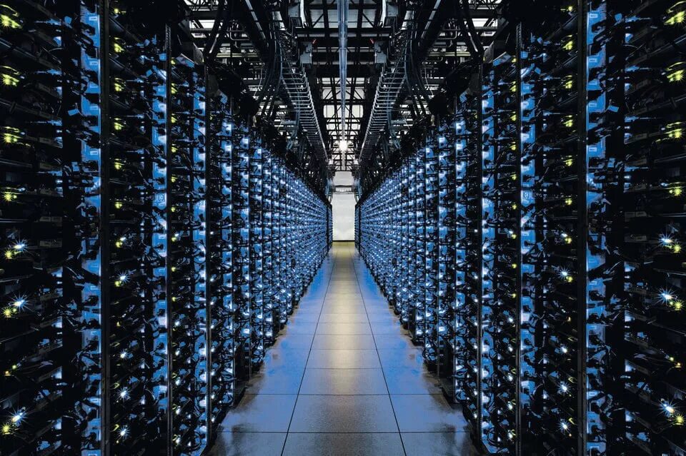 Самый богатый сервер. Хостинг провайдер. Самый богатый сервер. Богатый игрок аризона рп. Асик майнеры ферма.