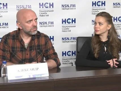 Шоуа с кем поет сейчас