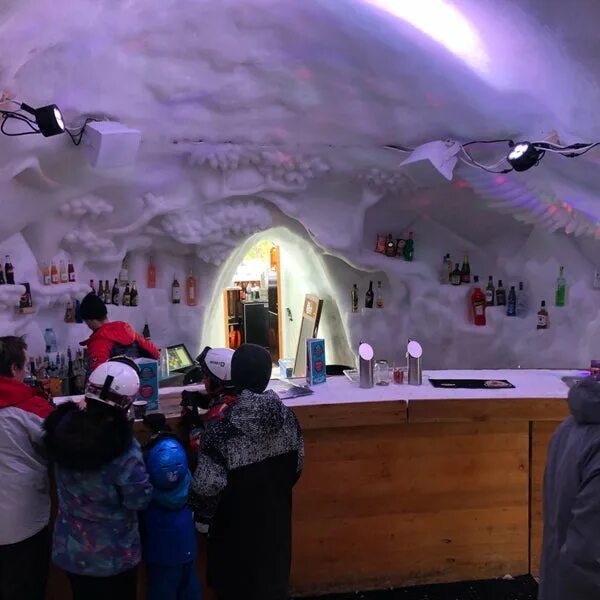 Иглу владивосток. Иглу бар на бауманской. igloo bar ростов на дону. igloobar москва на бауманской. иглу бар курская.