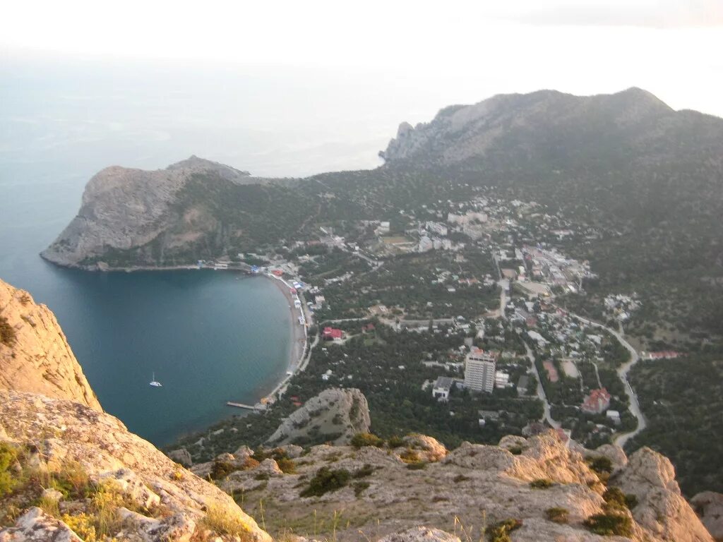 Судак поселок новый свет. Новы1 свет крым. Новый свет крым виды. Новый свет крым виды. Судак набережная ночная.