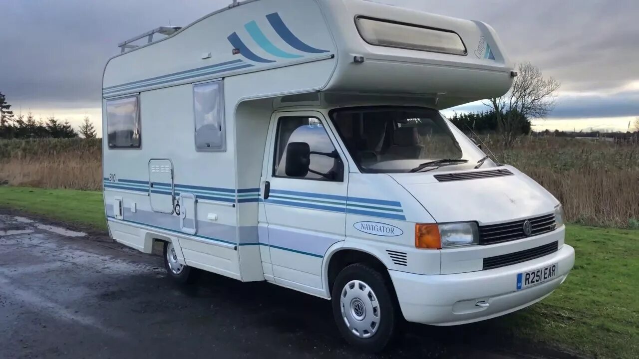 Т4 машина. VW t4 Camper. Volkswagen t4 кемпер. Volkswagen Transporter т4 кемпер. Фольксваген т4 автодом.