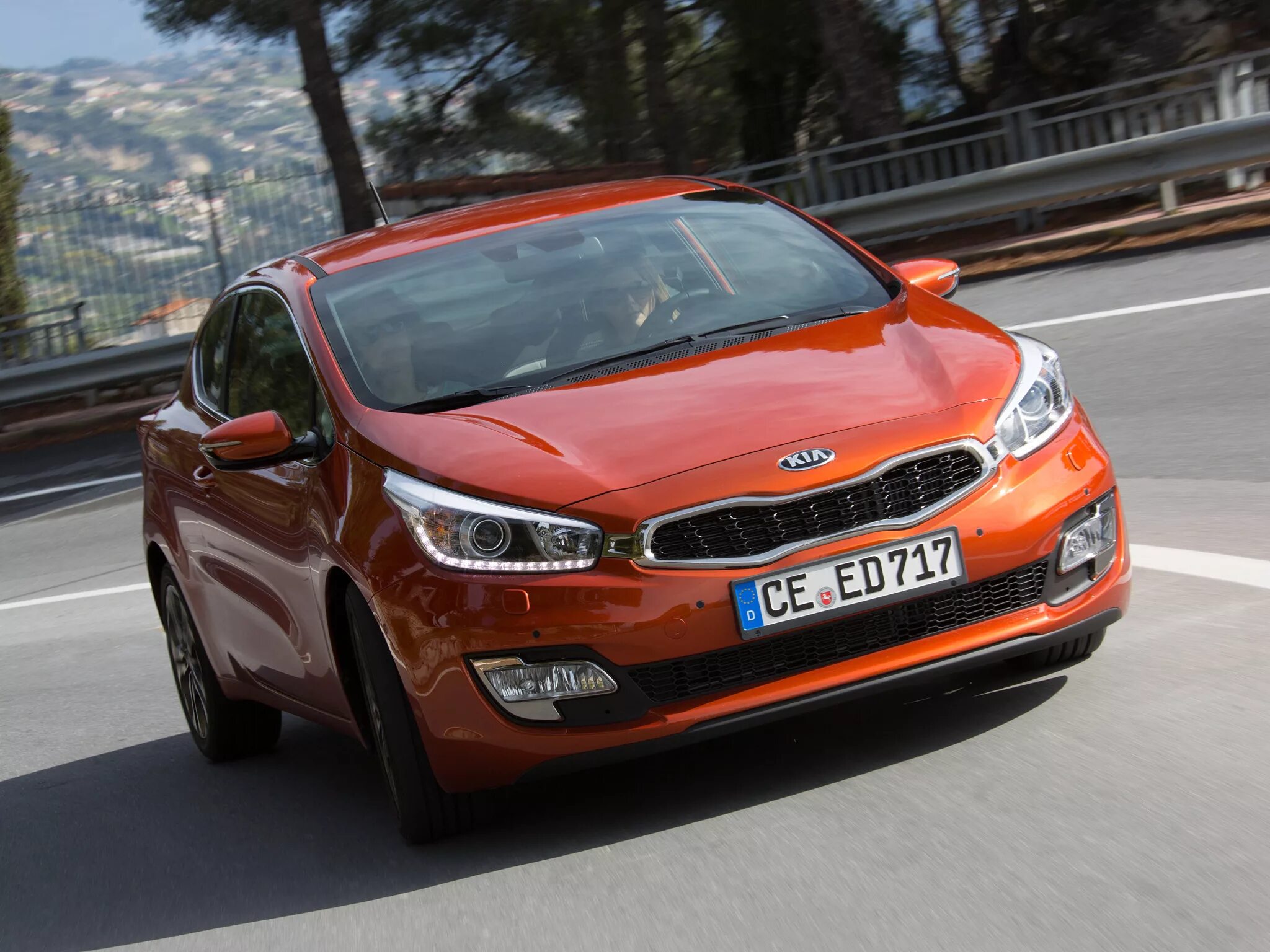 Киа сид плохо. Kia Ceed 2013. Kia cee'd 2013. Kia Pro cee'd 2013. Pro Ceed 2012.