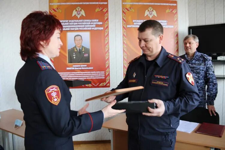 Уво внг по нижегородской области. УВО ВНГ СПБ И ЛО. УВО ВНГ России по Свердловской области. Ленский отдел вневедомственной охраны.