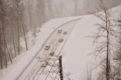 Как правильно в красную поляну или