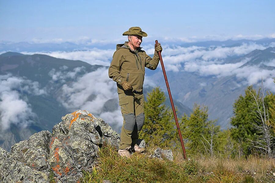Путин на природе фото 