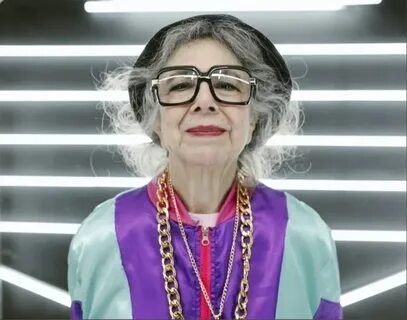 70 летняя женщина