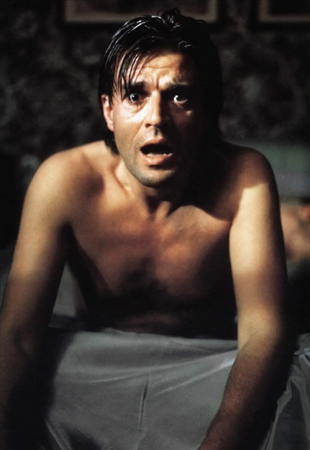 Йоан гриффит 2022. Мужик 4 буквы. Доктор хэрроу (2018). Джерард батлер и рассел кроу похожи. Martin lawrence.