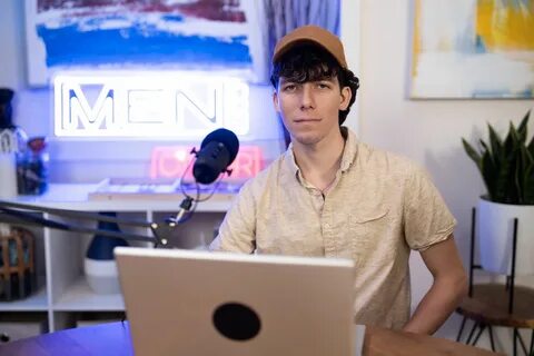 He’s planned a thrilling show and starts by asking about what makes them gr...