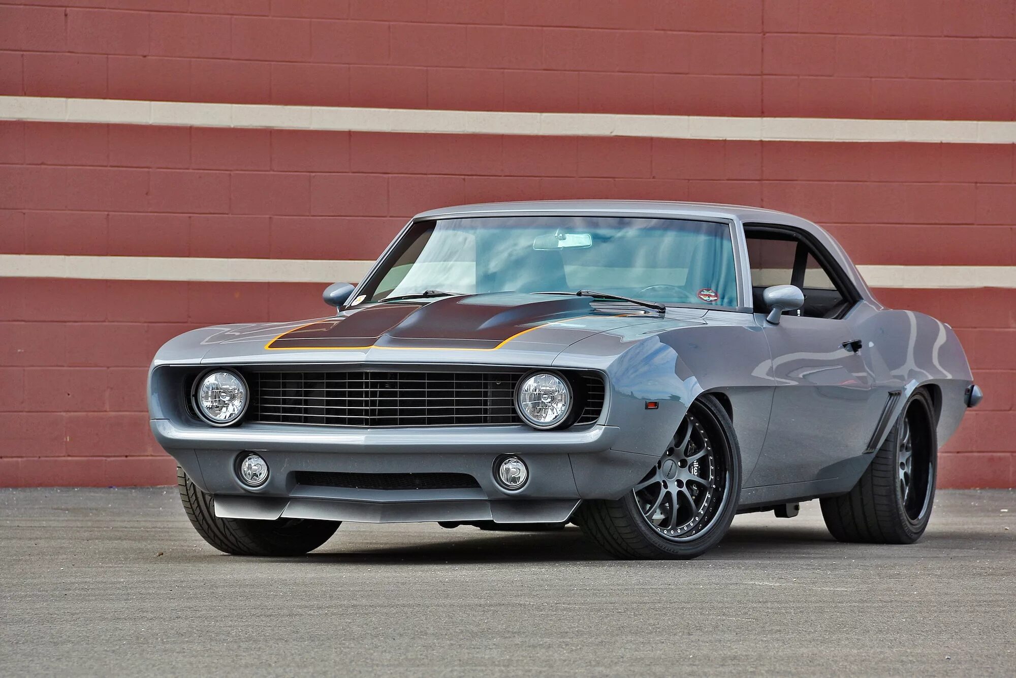 Мустанг камаро 1969. Camaro 69. Camaro 69. Camaro z28 69. Chevrolet camaro 69 года.