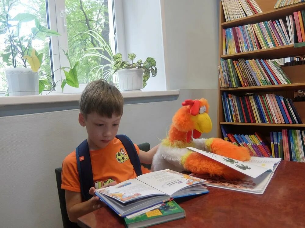 центральная городская библиотека воткинск. библиотек. национальная библиотека удмуртской республики внутри. библиотека ленина ижевск. библиотека можга.