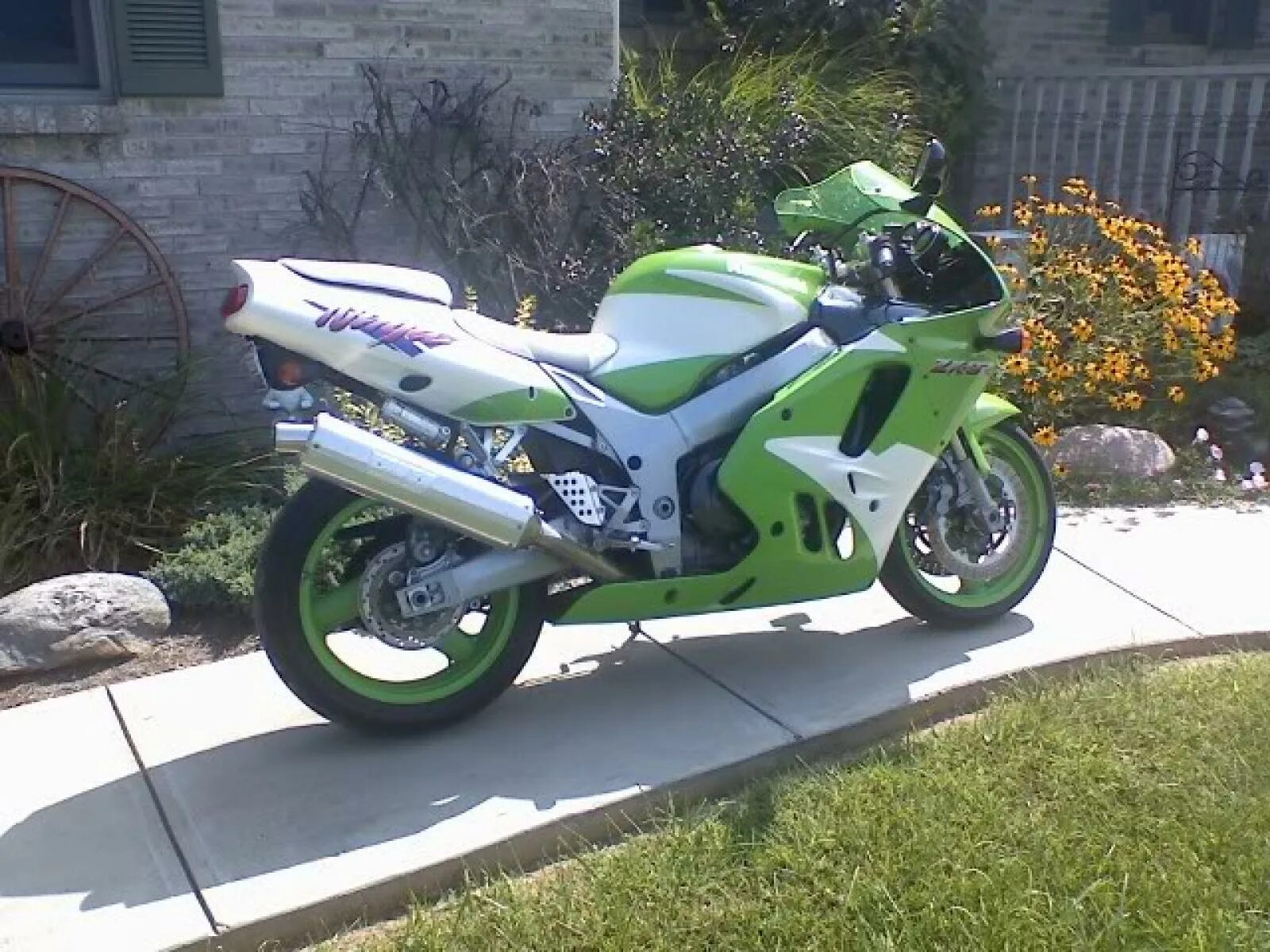Kawasaki ninja zx750r. Kawasaki zx9r 1996. Кавасаки 1996. Кавасаки 1996. Kawasaki zx7r.